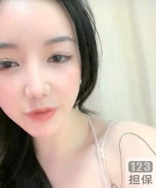 微博女神小妲己《樱桃小纯纯》精彩合集