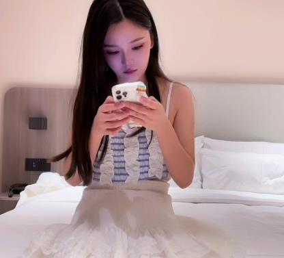 九一大神《探秘小飞哥》3000元约圈外女神