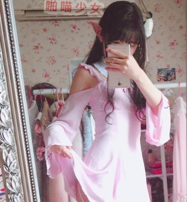 p站红人小女神《啪喵少女》露脸合集