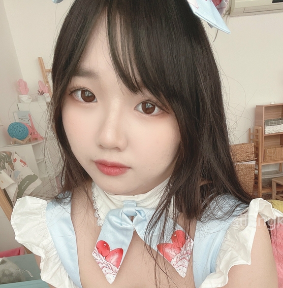 Onlyfans系列-港妹mikaying童颜巨兔珍藏合集