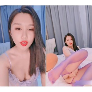 及其妩媚主播《尼尼子》15V直播间展示炫酷喷泉