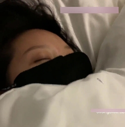 震惊-mi+qing01年情调丝袜幼师