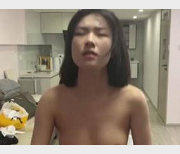 杏吧原创外卖小哥捡到已婚美少女的手机，并提出一系列无理的要求