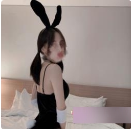 韩国极品火辣身材的瑜伽美女老师（littlesulaa），扮演兔女郎又在玩什么新花样？