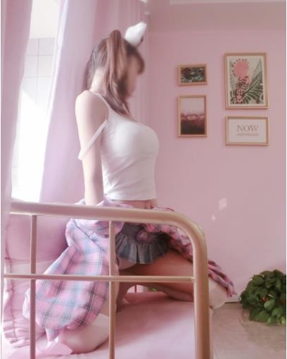 沫沫酱可爱系主播居家合集，让你爱不释手！