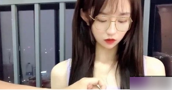 不见星空：最新作品，两部