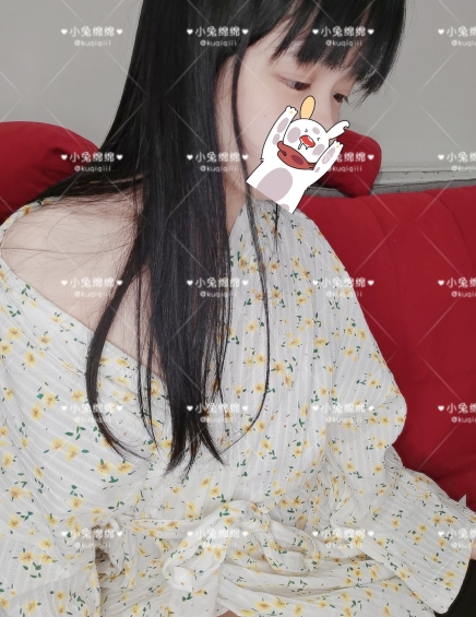 “小兔绵绵，8v125p+138m，百度盘，让你畅享无限精彩！”