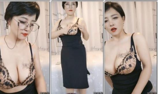 精选成熟女人的最新散播作品