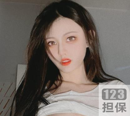 推高颜值，粉嫩身材的狐狸小妖LUCKYYCXYHLXY