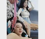 大学生社交媒体形象管理指南：精心制作个人形象展示，压力与言行举止