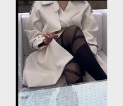 精品SVIP福利小哪吒海滩春游自拍4V-3G视频震撼上贤妗