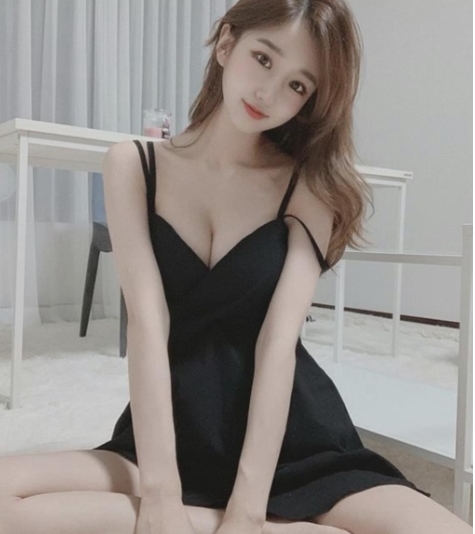 绮珂珂VIP定制私拍辑