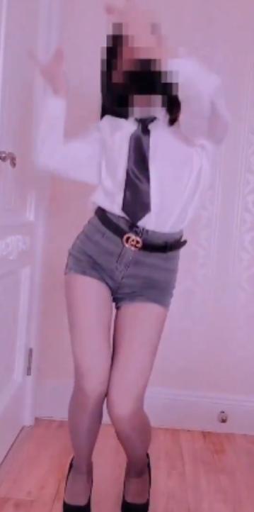 给力作品合集：可爱多冰棍小仙云儿热舞露脸变装慢摇