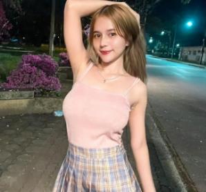 Onlyfans游戏主播-pim：80个视频，2.1G内容，身材火辣，粉丝狂热！