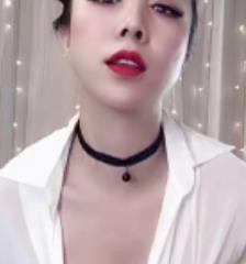 林雨馨私人订制视频资源合集，人气爆棚，精彩程度不容错过