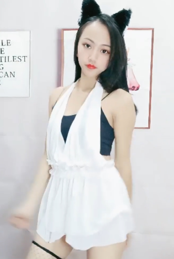 学妹沉沦北北很听话17v22g