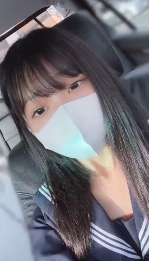 FC2学生服装白袜可耐妹子手口足步兵图1v+2.1Gbt种子捧场回复