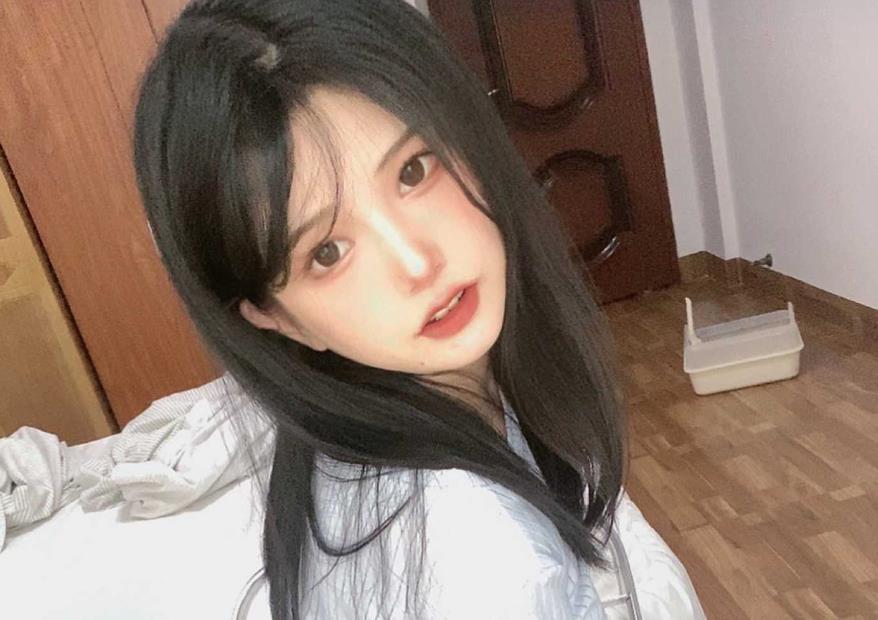 高颜倦倦喵私拍合集1.2G，白玉兔美腿浮力姬魅力