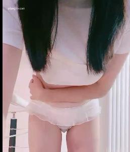 央视主持人李小萌自拍曝光，中国第一美女身材完美，毛毛细节尽显，4小时视频4V-2.8G，下载观看