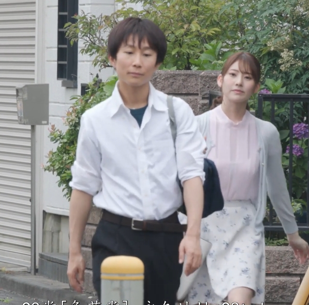 教师下半身表现自行打包丝袜合集，5000次查看抽100币，5V+28G视频上不封顶，百度盘存储