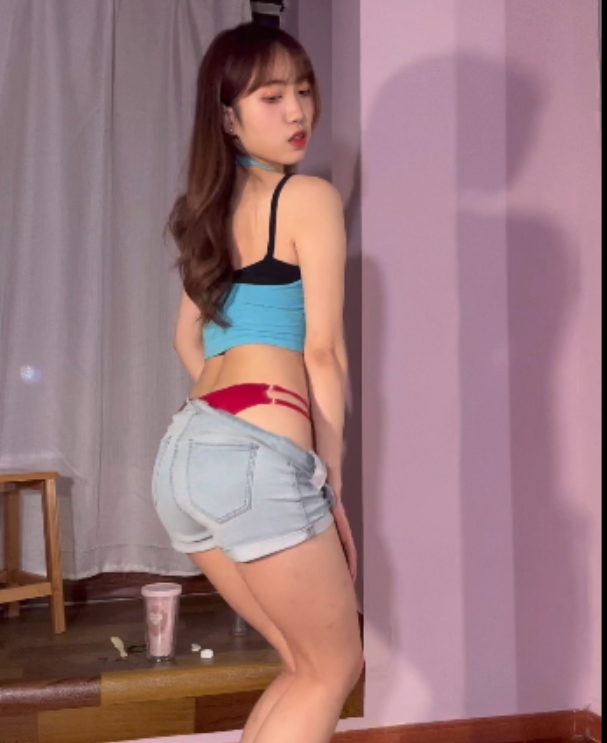 立盐盐舰长提督视图合集：188P46V7.63G，百度云下载