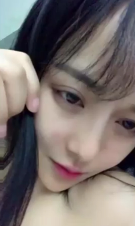 唐泽雪美臀女神，22.4g视频合集震撼上线