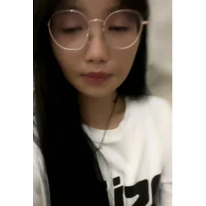 眼镜学妹宿舍直播秀，收藏百度ED2K视频大放送