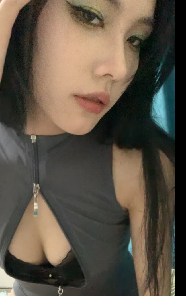 胆胆魅力易直播，1币嫖有剧情，40V+15.2G视频大小