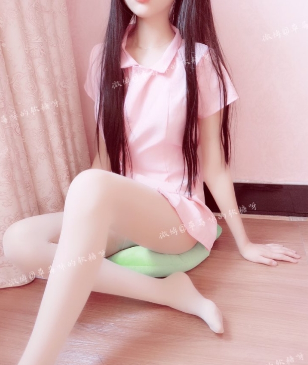 清晨白露黑色，网红草莓味软糖运动精品定制合集