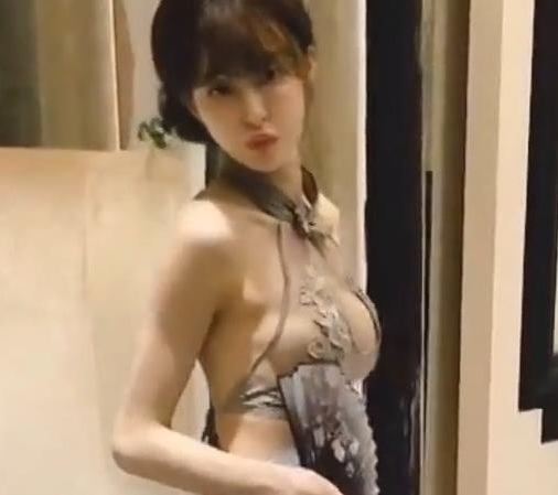 个展现Cartiernn独特魅力的精彩合集，让人看了之后不禁为之倾倒。无论是他的颜值还是他的SWAG，都让人感受到了一种前所未有的魅力。快来一起感受这位担当的独特魅力吧！