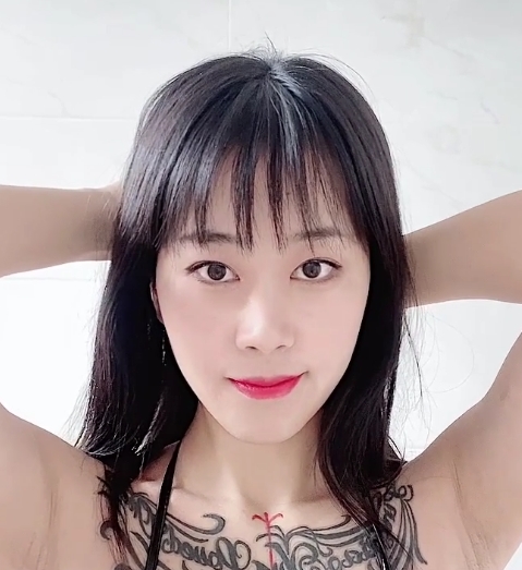 可免费张贺玉吃瓜自拍全收录2377P253V7.91G