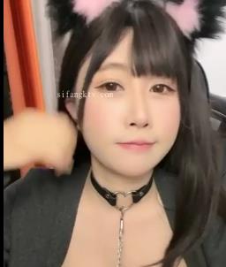 抖音新晋女神京鱼儿自拍视频大放送，年轻S气小夹子惊艳亮相！