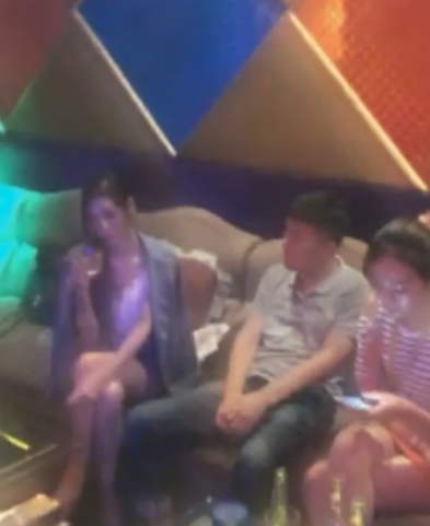 《芷晴套路直播：52g丝足剧情指教，百度ED2K收藏》