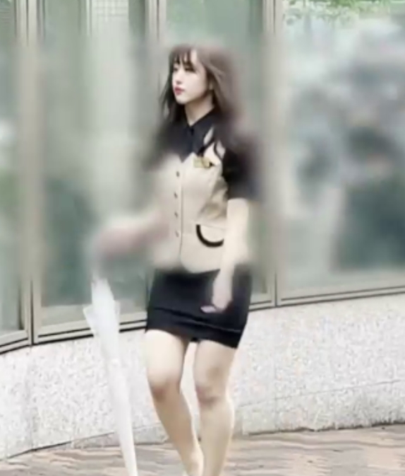 迷人少妇漂亮味道，780M视频尾随进入，百度盘密码老王