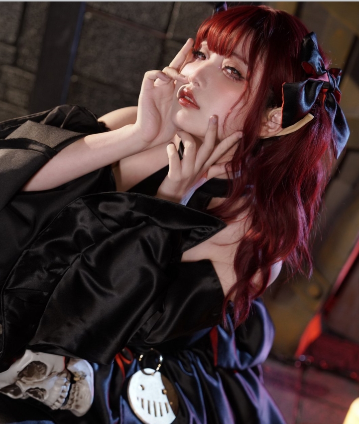 颜值福利姬自行打包视频合集，呆米米、呆呆酱、星野柒兔，共3个视频、196张图片，836分钟内容