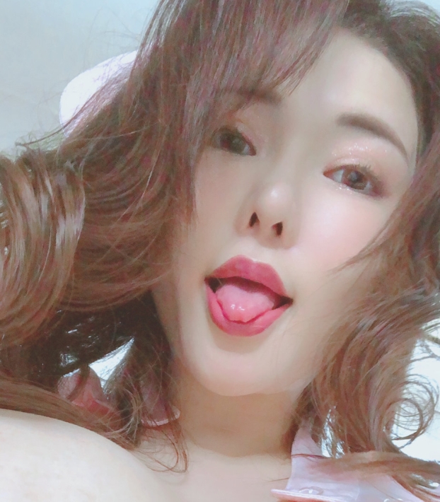 冲田杏梨onlyfans合集：17G视频照片，高颜值大罩杯女神身材诱惑
