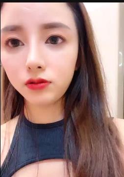 尤物女神侯佳十三超级嫩，W后再C，1V-1.9G视频曝光！