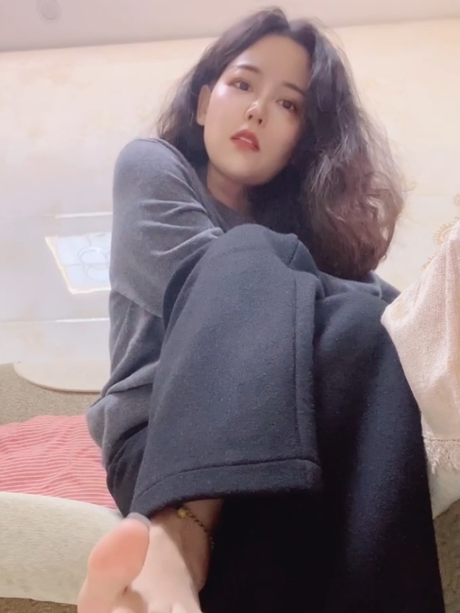 《套路直播豆满月17v9.38g视频：网络珍品引爆收藏狂潮》