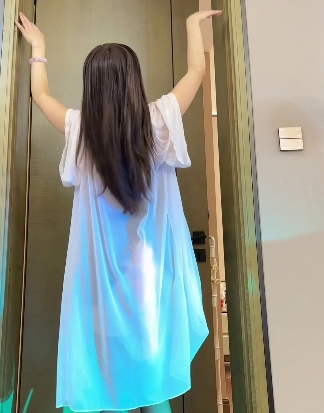 感动。《秀人女神朱可儿与外卖员的给力故事》：一部1V+1.17G的定制剧情，值得一看！[百度盘]