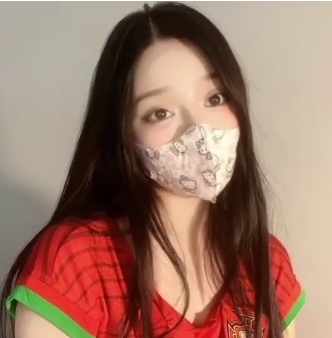 杯比赛更加精彩。美少女御梦子展现青春魅力，视频中的表现令人惊艳。期待她未来更多精彩表现！