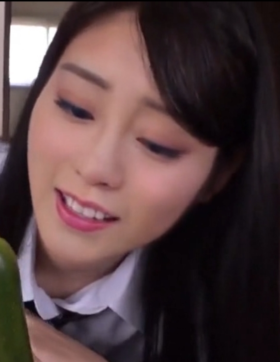 祝绪丹换脸视频合集：8V，3.09G，自行打包，百度盘存储