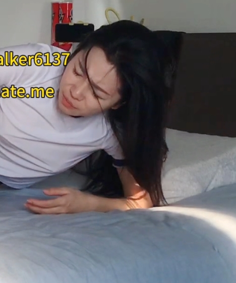 泡良大神发布1v+1.42G视频《狮子座》：小护士与男友的亲密关系，需下载解压，推荐bandizip和ZArchiverPro