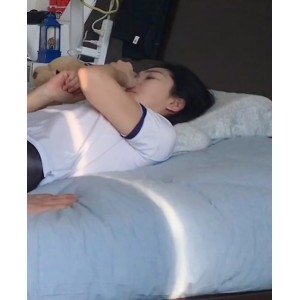 泡良大神发布1v+1.42G视频《狮子座》：小护士与男友的亲密关系，需下载解压，推荐bandizip和ZArchiverPro