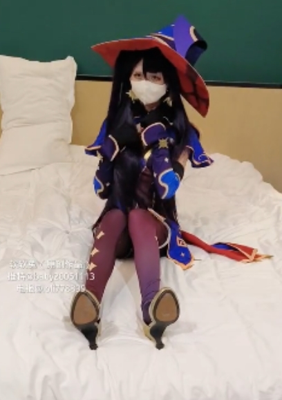 后妹子女友软软兔的视频合集，151v122.1g，百度ED2K下载，收藏795，全新课后2！