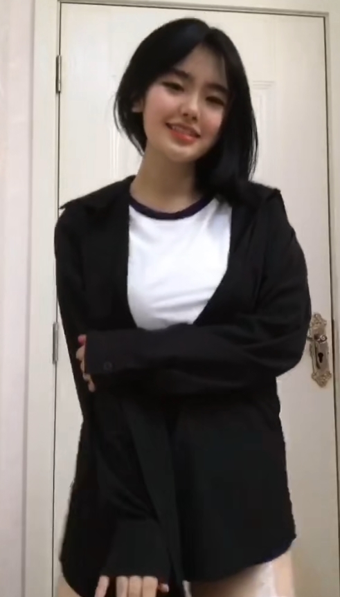 皮皮虾&小羊：1.02g视频收藏狂潮