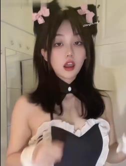 性格活泼艺校美女玉米卡点舞[56V3.1G]