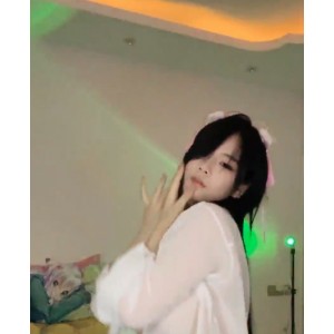 半糖+琪琪+定制热舞福利+52v5.1g