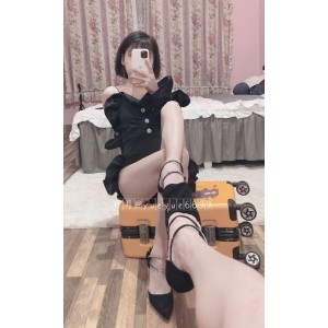 反差婊yueyue6699+月月+11v3g