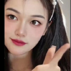 女神福利：杭州白白自拍精选[30V1.6G]