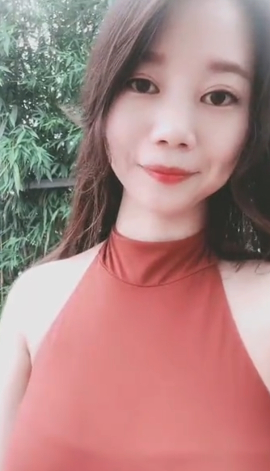 吸引人的科学画师梦雅：独特视频数量和巨大视频大小